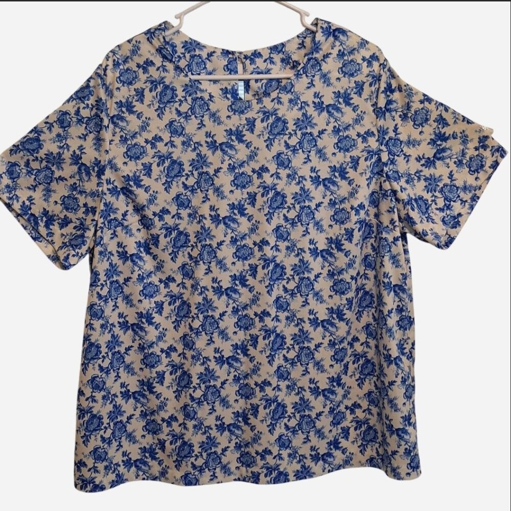 Women's short sleeve blue floral tunic by BLAIR, Size 2X
